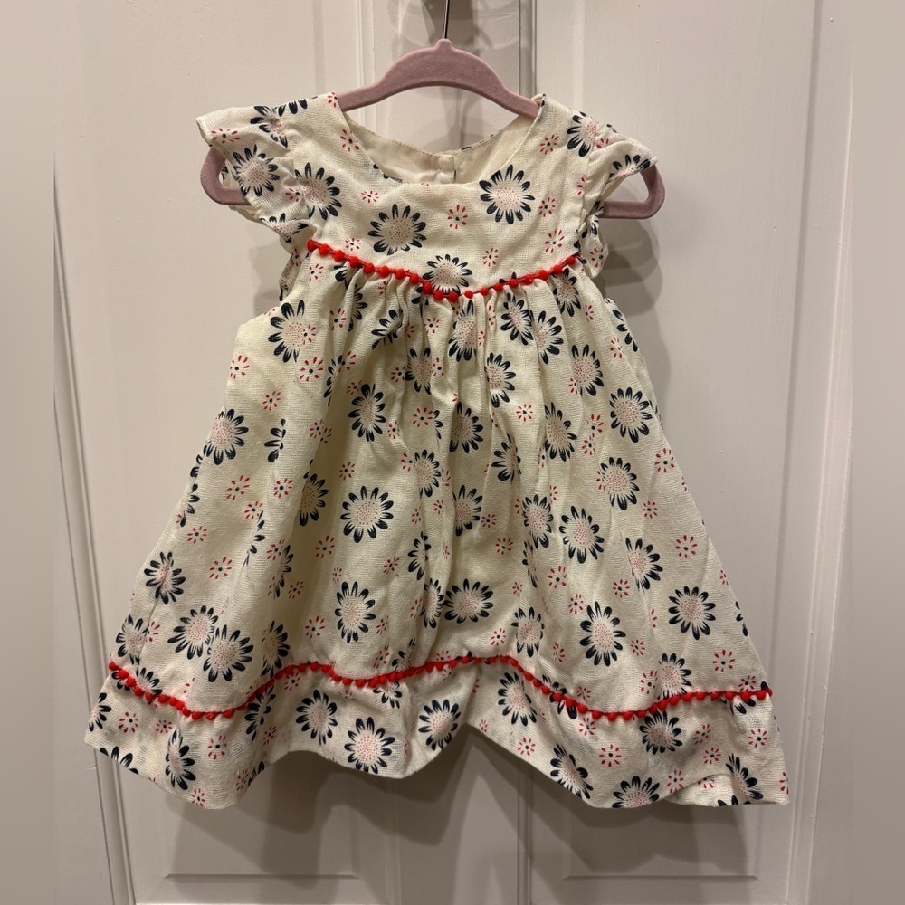 NWOT Pippa & Julie 2T Cream, Red and Blue Floral Girls Dress